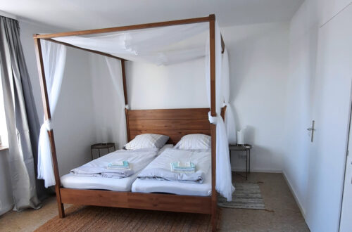 Maison Fasson Ferienwohnung 2 Schlafzimmer mit Himmelbett